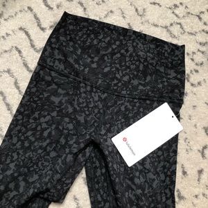 Align Pant 25 Wild Thing Camo Deep Coal 